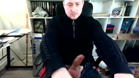 Snapshot of alexgoldan16 chatting on January 11, 4:03 pm Alexgoldan16 online show from January 11, 4:03 pm