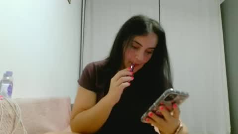 alexis262293738 online show from March 6, 8:52 pm