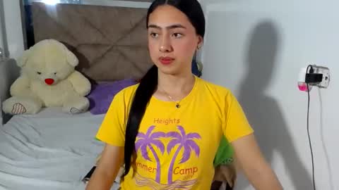 -- ALEXIS -- online show from July 17, 2:35 am