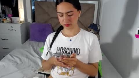 -- ALEXIS -- online show from June 24, 1:23 am