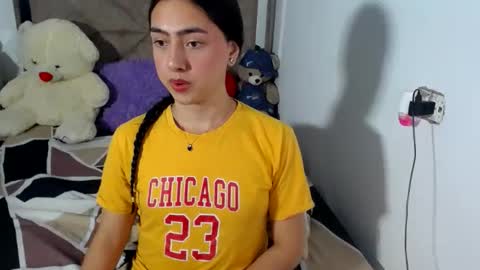 -- ALEXIS -- online show from July 19, 2:14 am