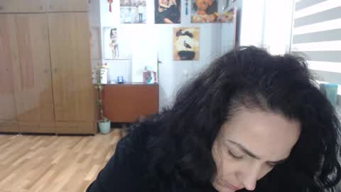 AlexisMillers online show from May 1, 7:46 am