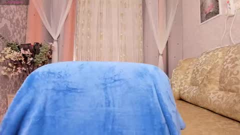 Amely online show from February 12, 1:19 am