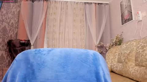 Amely online show from January 25, 1:21 am