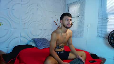 alexisstonne online show from June 21, 8:37 pm