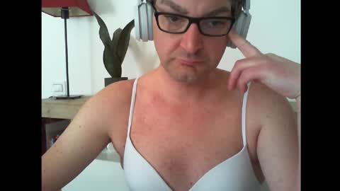 Alexia online show from February 9, 11:14 am