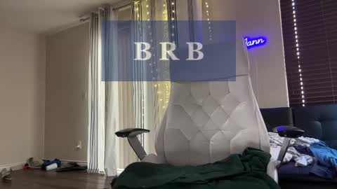 Alex Mann online show from October 31, 5:46 pm