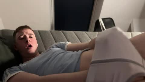 Alex online show from April 10, 6:34 pm