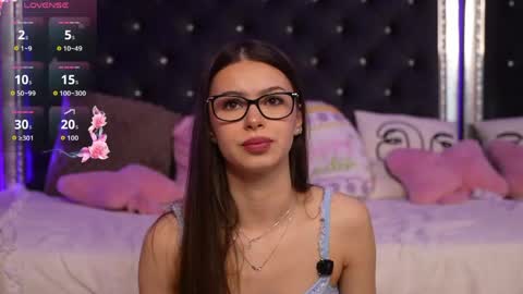 Alexxis Rae online show from April 28, 2:38 am
