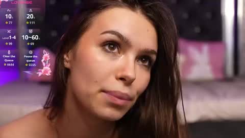 Alexxis Rae online show from June 29, 10:15 am