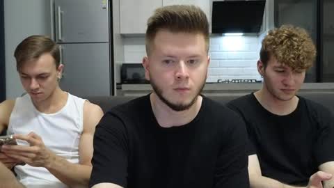 AlexDimaIgor online show from July 20, 8:21 pm