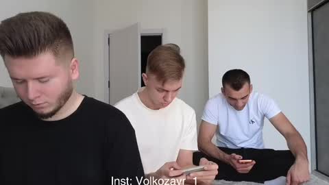 AlexDimaIgor online show from April 25, 8:38 am