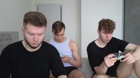 AlexDimaIgor online show from July 18, 8:27 am
