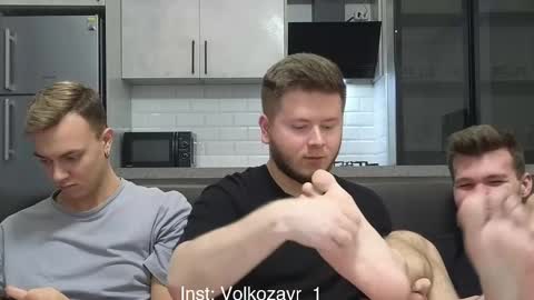 AlexDimaIgor online show from December 18, 8:04 pm