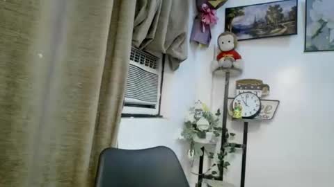 Snapshot of aleysia69 chatting on September 23, 9:47 am MARIE online show from September 23, 9:47 am