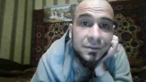 alferezsolvajo online show from May 22, 12:17 am