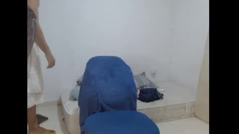 Snapshot of alfred_cantillo chatting on September 26, 11:57 pm alfred_cantillo online show from September 26, 11:57 pm