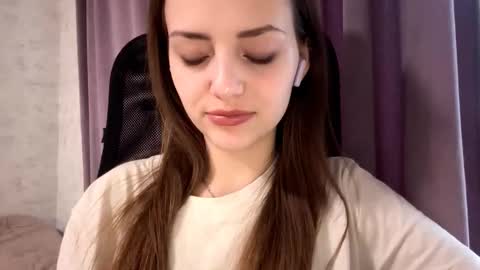 Alice online show from November 23, 11:52 am