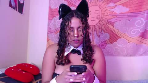 algiz_ online show from May 17, 5:00 pm