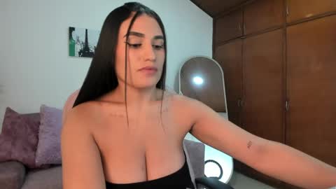 Alheli online show from May 2, 12:33 pm