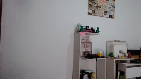 Alia  online show from February 5, 12:53 pm