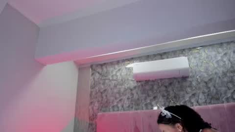 alicia online show from July 6, 3:03 pm