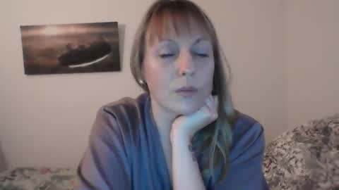 Snapshot of alice8363 chatting on January 11, 4:36 pm Alice online show from January 11, 4:36 pm