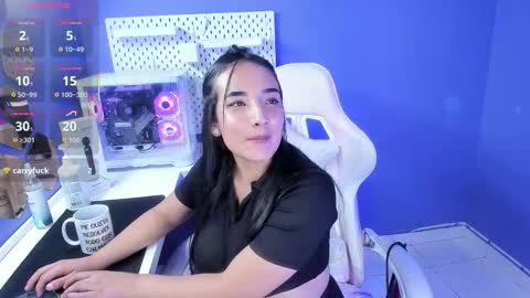 alice_26__ online show from October 22, 11:06 pm