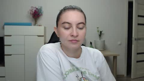 Alice online show from November 6, 5:27 pm