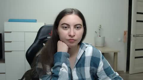 Alice online show from July 30, 7:58 pm