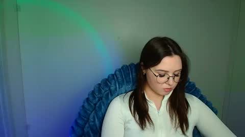 Alice online show from March 14, 12:20 pm