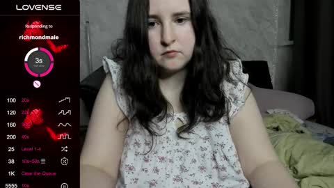 Alice online show from October 13, 4:53 pm