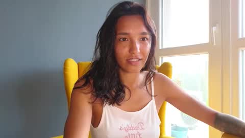 A R Y A  T I A online show from September 12, 5:09 am