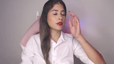Snapshot of alice_cespedes chatting on September 23, 11:22 pm alice_cespedes online show from September 23, 11:22 pm