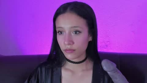 alice_drool online show from June 19, 9:32 pm