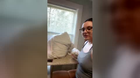 Alice Edens online show from March 22, 7:18 pm