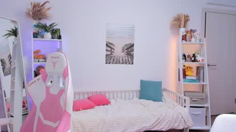 Alichery online show from February 8, 9:46 am