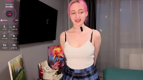 Alice online show from May 7, 3:08 pm