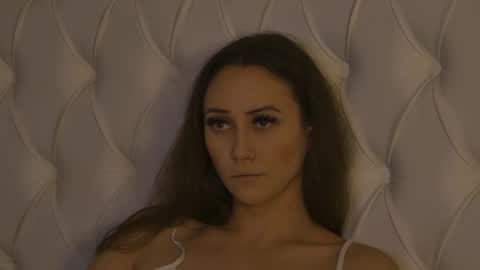 AliceMunro online show from November 7, 8:44 pm