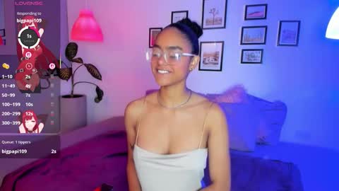 alice_simmons online show from November 20, 1:42 pm