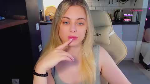 Alice online show from June 23, 4:09 am