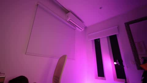 alicealberts online show from October 8, 11:21 pm