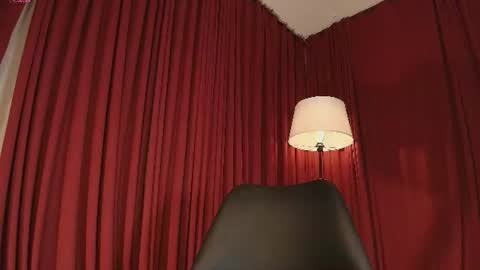 aliceblaker_ online show from June 13, 7:57 pm