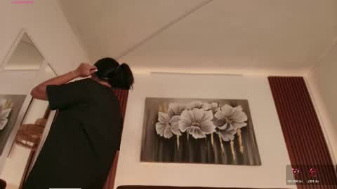 aliceblaker_ online show from April 28, 3:44 am