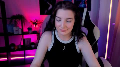 alicechanell online show from May 2, 5:02 am