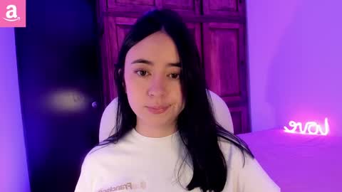 Aliceee  ..   97YP9VWGZHrefnav wishlist lists 1 online show from March 12, 7:58 pm