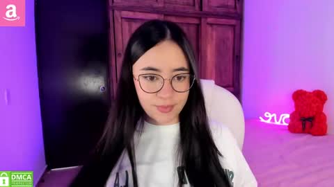 Aliceee  ..   97YP9VWGZHrefnav wishlist lists 1 online show from May 15, 7:21 pm