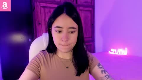 Aliceee  ..   97YP9VWGZHrefnav wishlist lists 1 online show from March 5, 4:24 pm