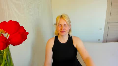 Alicee online show from April 29, 8:41 am