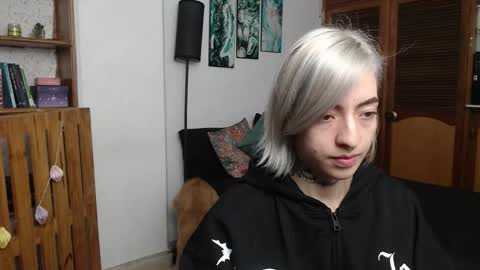 alicee_logan_ online show from February 23, 2:47 am